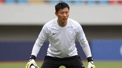 Watford Sign Experienced Goalkeeper in Transfer Deal
