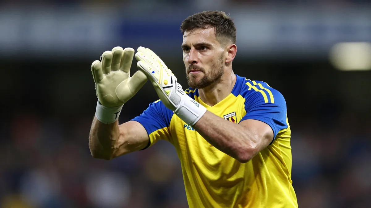 Watford Sign Ravaglia and Payero in Double Deal