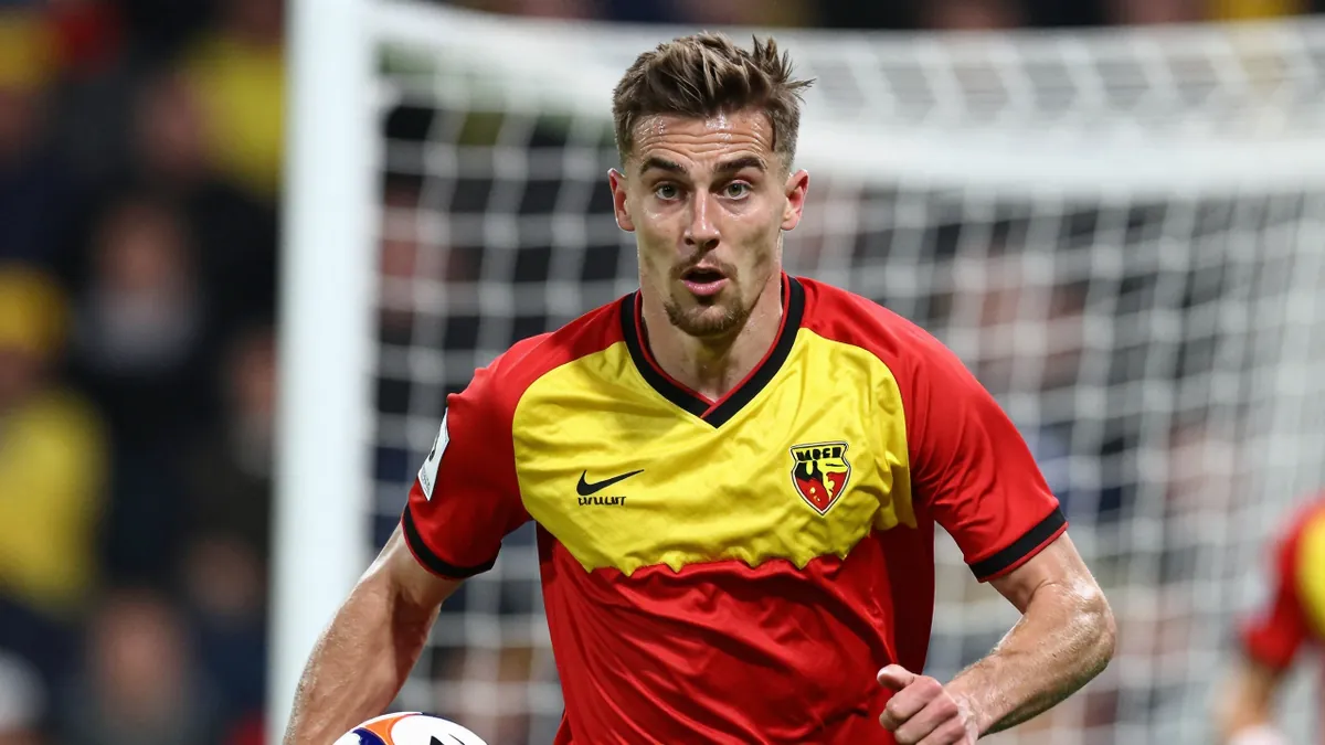 Watford Win Thrilling 2-1 Match Against Southampton on Opening Weekend