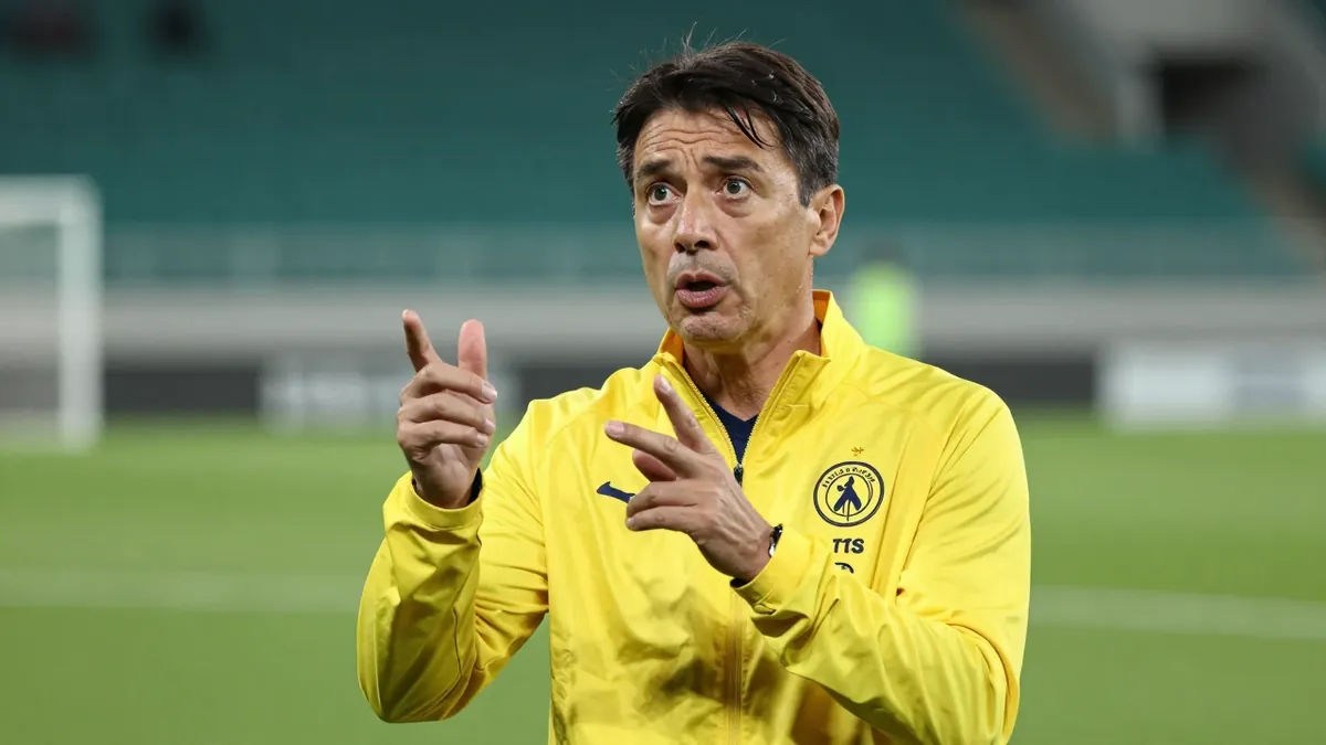 Alessio Dionisi wants Watford to be braver in attack ahead of Saturday's Championship trip to face West Brom at The Hawthorns
